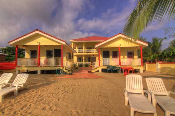 White Horse Guest House - Hopkins, Belize